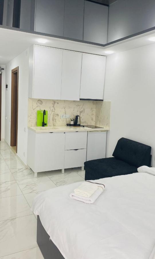 Sea View Studio Apartment In Orbi Residence 바투미 외부 사진