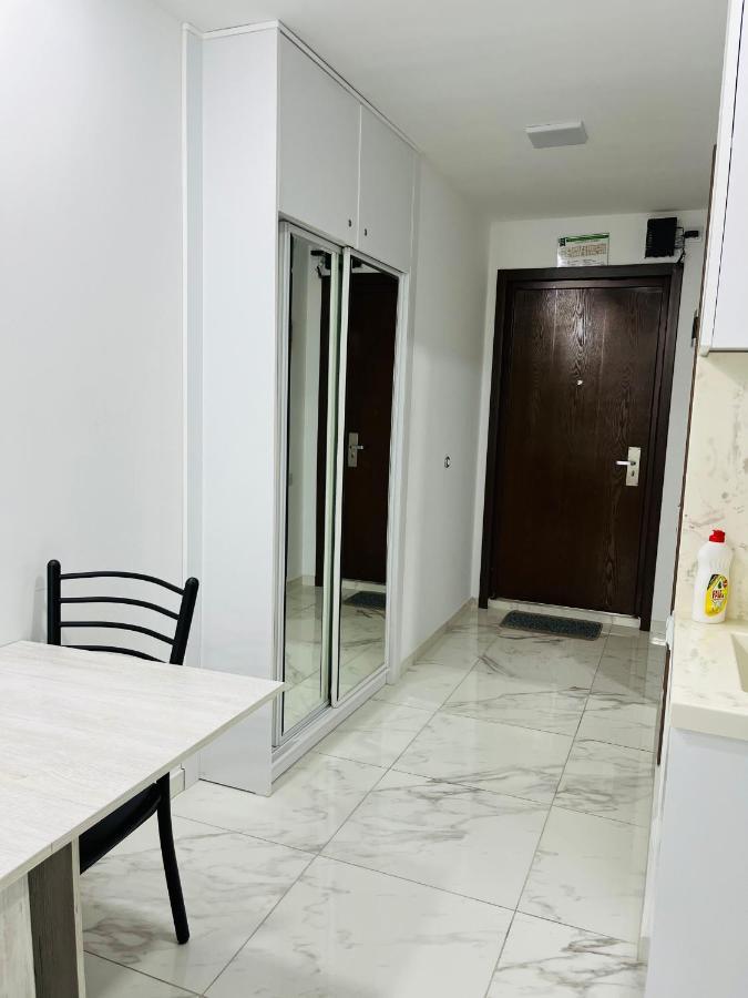 Sea View Studio Apartment In Orbi Residence 바투미 외부 사진